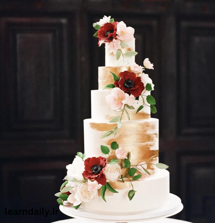 مدل کیک عروسی با گل طبیعی